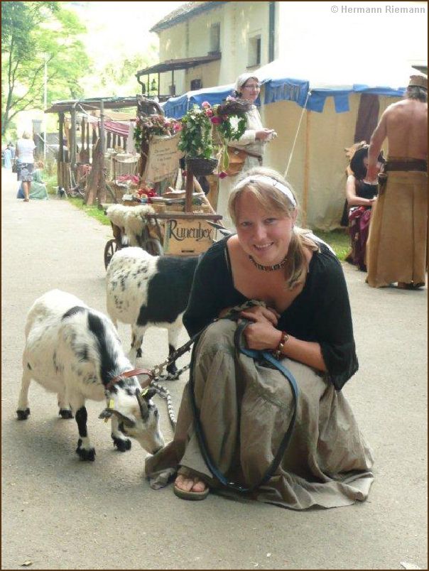 Karoline mit Ihren Viechern