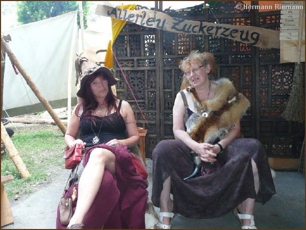 Schikohexe und Runenhexe