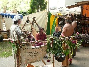 Geselligkeit, Cornelia, Runenhexe Helga, Stefan, Schokohexe Helga, Lederer Ernst, Ulli d. 2. Rabe