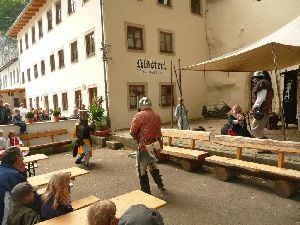 Kampf der Ritter um die sch�ne Maid